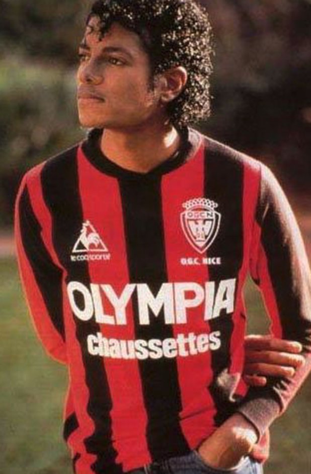 Екипът е от сезон 1979/80 със спонсора Olympia chaussettes (компания за чорапи), в който Ненад Бекович отбелязва 15 гола.
