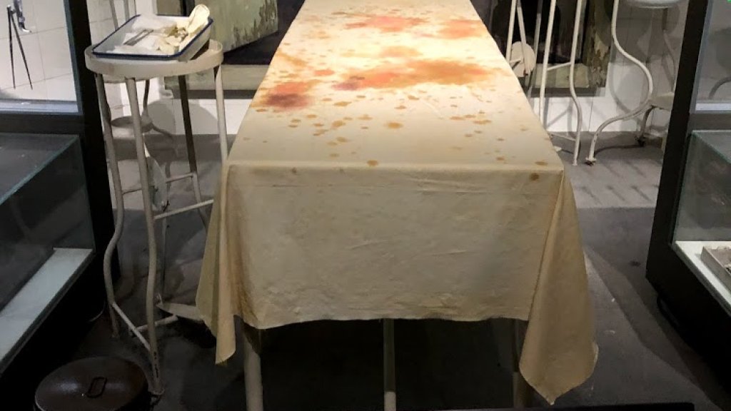 Human_Dissection_Experiment_Room_at_Harbin's_731_Museum
