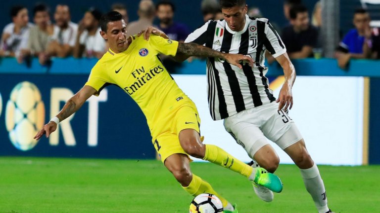 Родриго Бентанкур (Ювентус)
Бившата звезда на Бока очаква търпеливо да пробие в полузащитата на Юве, въпреки че досега има едва 16 минути в Серия А. 20-годишният уругваец трябва да замести вечно контузения Клаудио Маркизио – това може да се случи още срещу Барселона, където се очаква да си партнира с Пянич и Кедира в средата на терена. Това се казва мечтан дебют в евротурнирите.