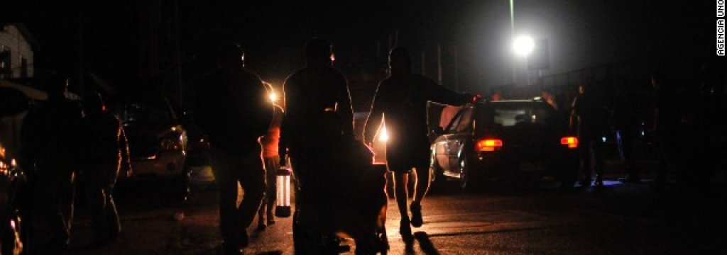 140401223747-08-chile-earthquake-0401-restricted-horizontal-gallery