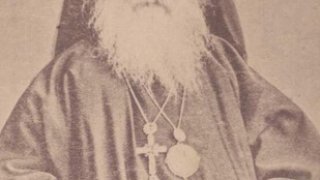 Hilarion_of_Makariopolis_by_Toma_Hitrov_cropped