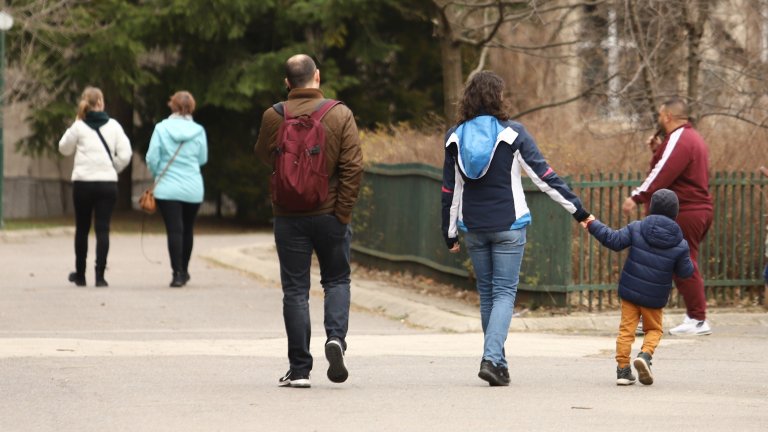 Преподреждането на приоритетите също има влияние върху раждаемостта.