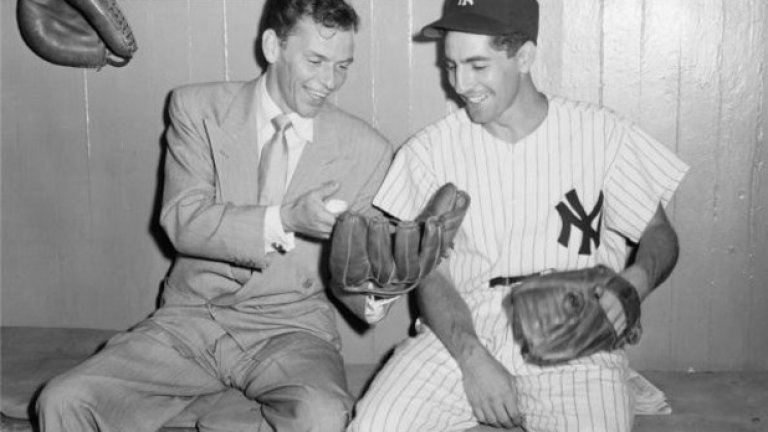Синатра и Фил Ризуто от Ню Йорк Янкис през 1949 г.