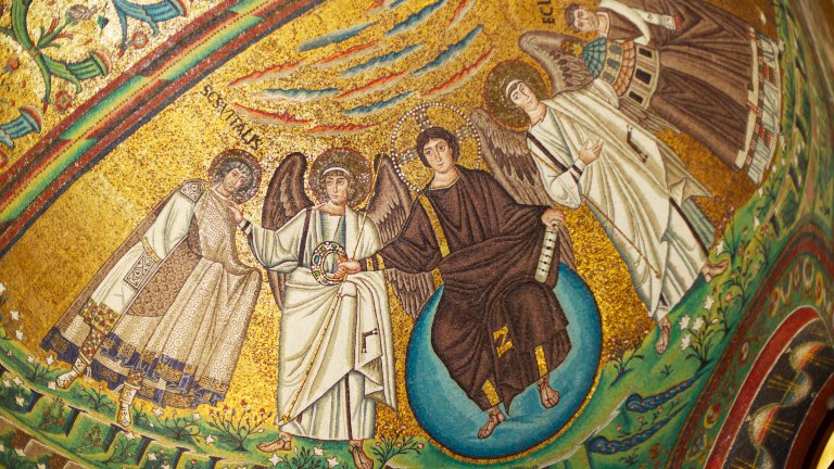 Днес е и празникът на градовете Пазарджик и Елена