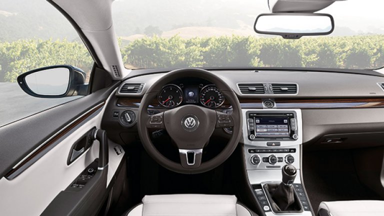 Комфортът на пътуване е увеличен най-вече благодарение на изолационните материали и специалното челно стъкло