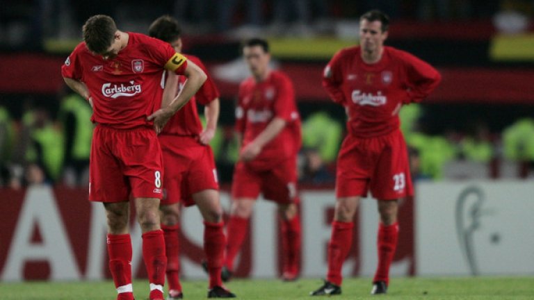 А само час и половина по-рано, след първото полувреме, Ливърпул изглеждаше разбит.