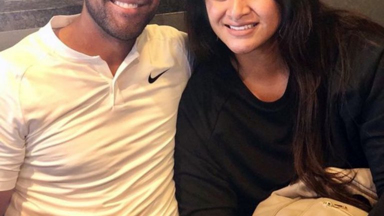 Тони Фино - Алайна Фино
Тони е човек отдаден на семейството. Двамата с Алайна имат 4 деца. Веднъж Тони отказа мач срещу Тайгър Уудс, тъй като на жена му й предстоеше раждане.