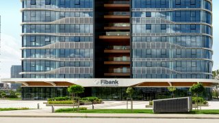 Как Fibank цени и умножава различността