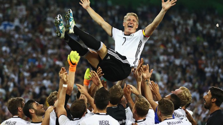 Достойно изпращане за един велик капитан