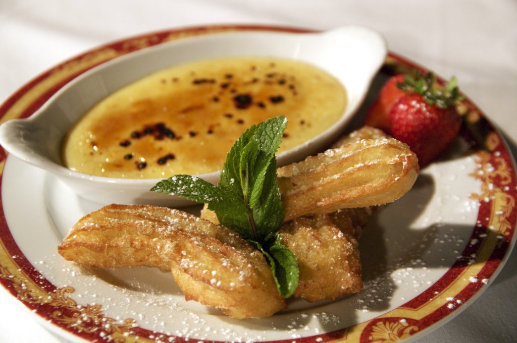 004_finished churros and crema catalana