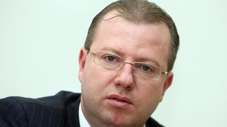 Шефът на НАП Красимир Стефанов съобщава, че се обмисля вдигане на прага за регистрация по ДДС 