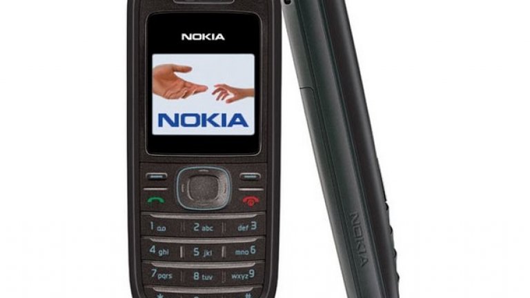 4. Nokia 1200

Почти безкраен живот на батерията (над 390 часа) и зелено фенерче - какво повече можете да искате от един телефон през 2007 г.? Над 150 милиона нокии от модела 1200 бяха продадени за 9-годишния период от премиерата до ден-днешен. 