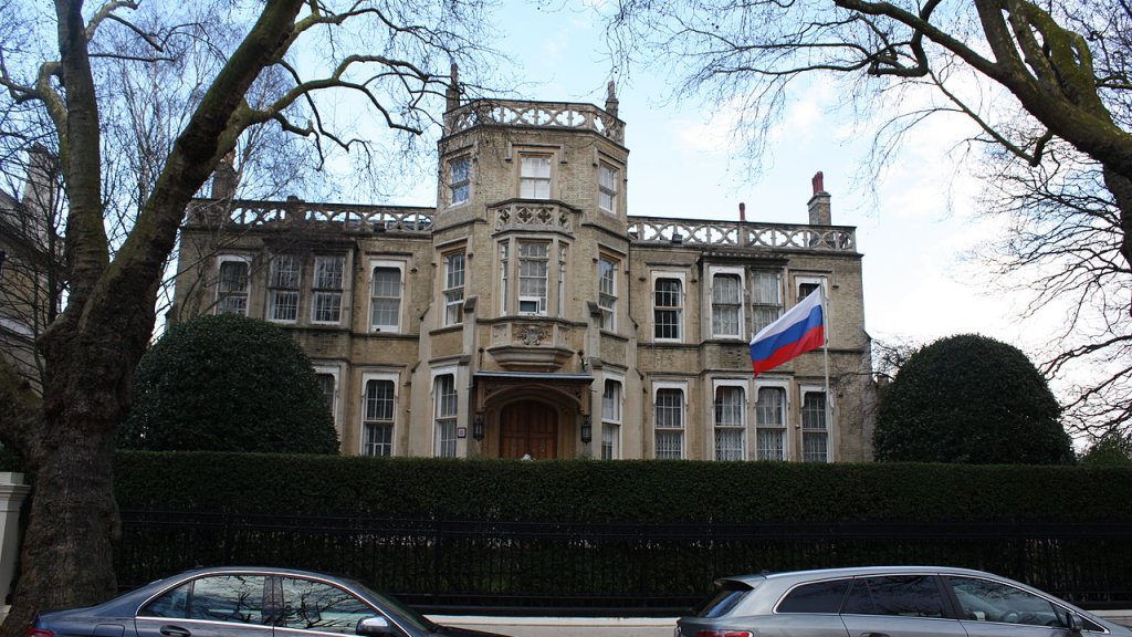 Russian_Embassy_Residence_London_01926