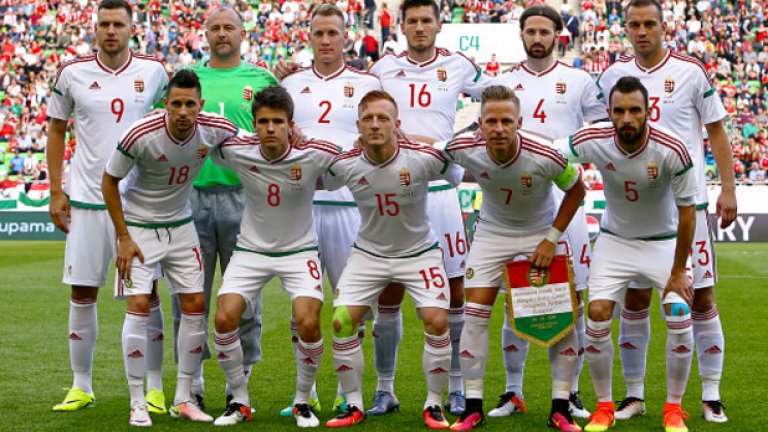 Петер Гулачи и Барнабаш Беше от Унгария.