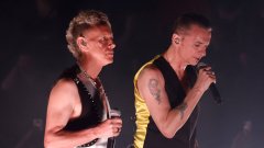 Обвиниха ги в богохулство, но всъщност Depeche Mode се вдъхновиха от Елвис, за да създадат Personal Jesus