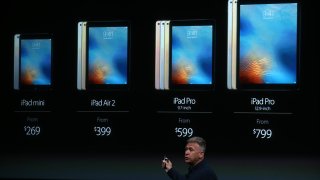 iPhone SE, apple, айфон