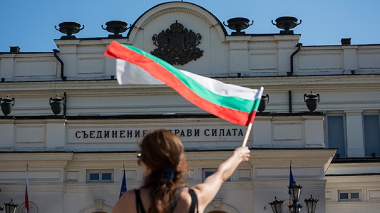 Всъщност ние позволяваме това да се случва