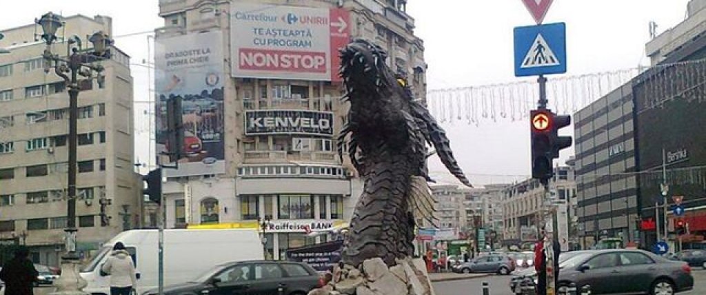 Piata-Unirii-Smaug-TheHobbit