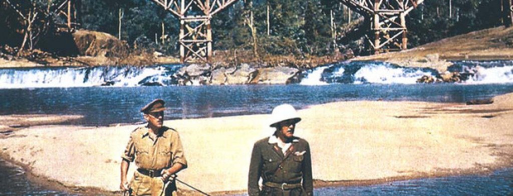 "Мостът на река Куай"

Военна класика с неподправен британски привкус от майстора на епичния екранен спектакъл Дейвид Лийн. Негов е и "Лорънс Арабски" - друг изконно английски филм, който препраща към епохата на Империята, над която слънцето никога не залязва. 

В „Мостът на Река Куай“ са обединени темите за военната доблест и мъжество, дългa към справедливостта, дисциплината, интересa към екзотични места, инженерната иновативност, индустриалната находчивост и работната етика – все теми, залегнали в основата на най-положителния прочит на британската история и идентичност. 

"Мостът на река Куай" е критикуван като „прослава на превъзходството на Западната цивилизация“. Корените на филма на Дейвид Лийн черпят хранителни вещества от същата почва, която роди основанията за Brexit.