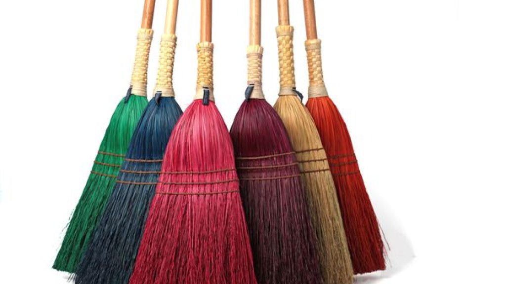shaker_braid_turned_handle_group