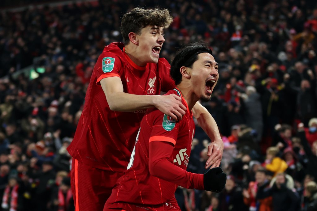 Осакатеният Ливърпул сътвори геройство на "Анфийлд"!