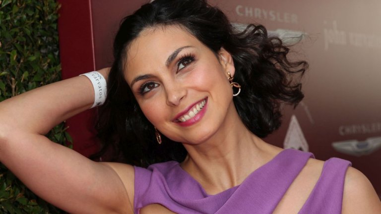 В красотата на Морена Бакарин има нещо екзотично, а причината за това е нейният произход - тя всъщност е родена в Рио де Женейро. На 2 юни 1979 г. журналистът Фернандо Бакарин и актрисата Вера Сета посрещат на бял свят дъщеря си, на която е отредено да последва кариерните стъпки на майка си. А преместването на семейството в Щатите, когато Морена е на седем, прави пътя на бразилката към американското кино и телевизия много по-лесен.