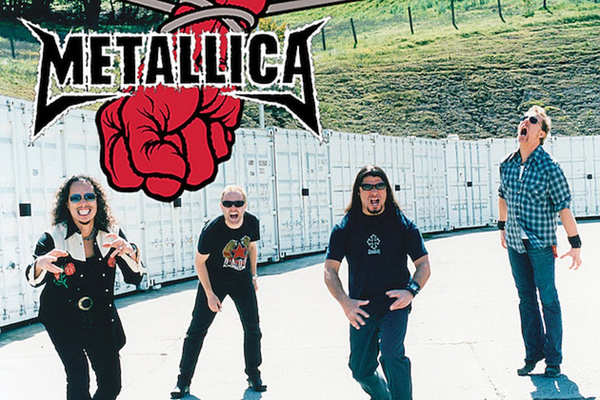 Metallica - St. Anger
Спорен момент е къде точно е дъното в кариерата на музикантите от Metallica, но едва ли има техен фен, който да каже, че St. Anger (и албумът, и песента) не е сред най-слабите неща, които са правили въобще като група. Тази безумна смесица в песента от нещо като рапиране, кънтри усещане и груби, почти траш барабани е също толкова хаотична, колкото звучи. А вокалите на Джеймс Хетфийлд са под всякаква критика.