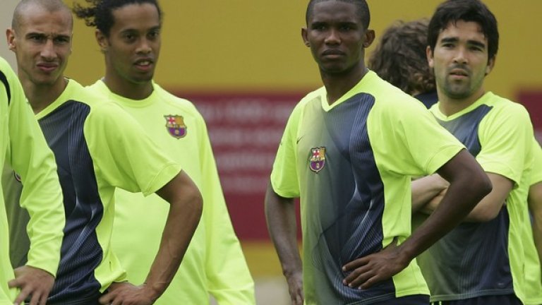 Самуел Ето`оДнес можете да го видите с екипа на Анталияспор, но в най-силните му години той бе най-страховитият нападател по европейските терени. Автор на голове във финала през 2006-а и този през 2009-а, спечели купата и с Интер през 2010-а. Игра и в Челси, както и в Евертън, и в Сампдория, преди да акостира в Турция.