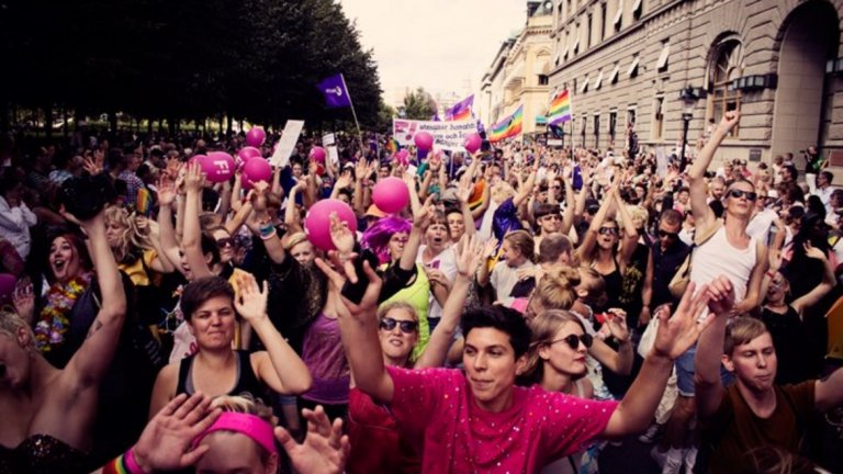 За шведските феминистки нещата отдавна не спират само с феминизма