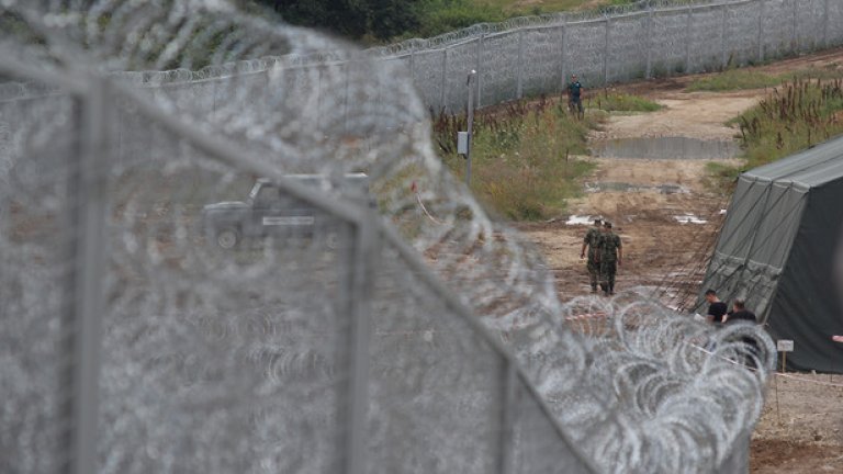 Мъжете са арестувани при опит да пресекат българо-турската граница