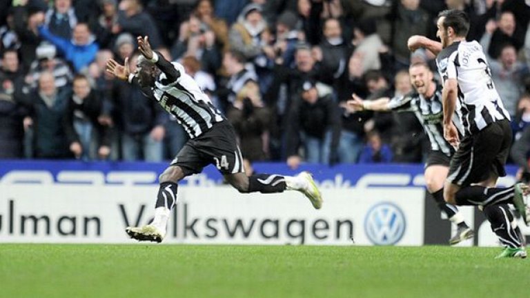 Шейх Тиоте от Нюкасъл е донесъл немислимото равенство 4:4 с Арсенал, след като отборът му изоставаше с 0:4 на почивката!