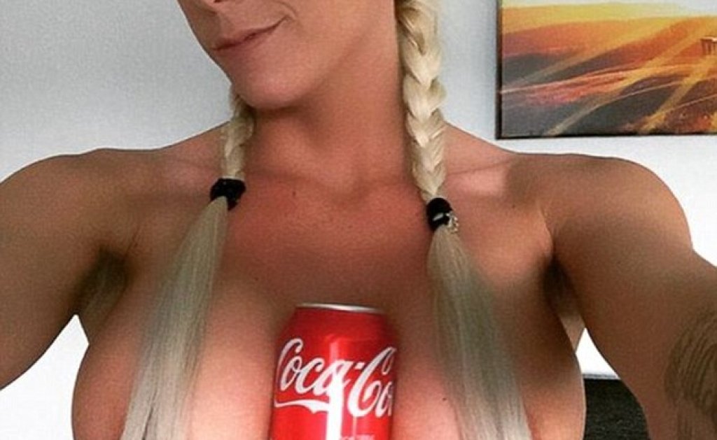 #HoldACokeWithYourBoobsChallenge