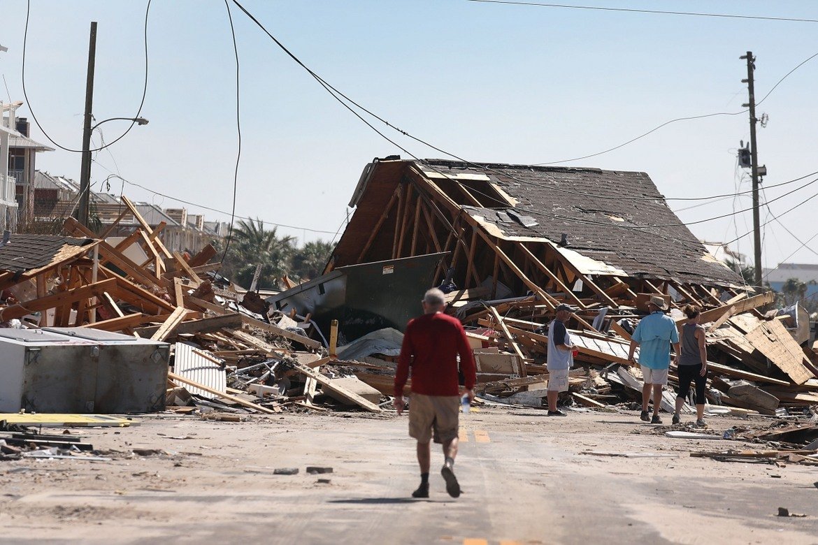 Най-малко седем са загиналите в САЩ след урагана "Майкъл"