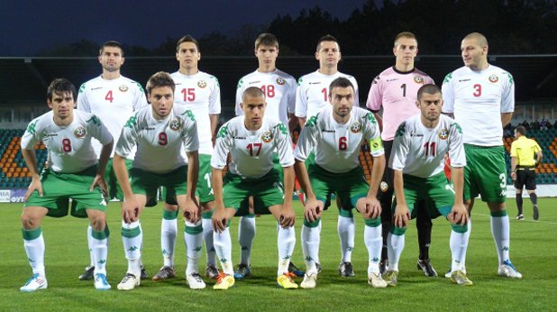 Българският младежки национален отбор по футбол се справя добре 
под ръководството на Михаил Мадански в своята квалификационна група за Евро 2013 и има отлични шансове за класиране на финалите в Израел