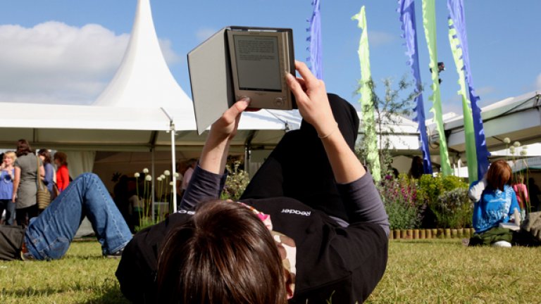Четенето на книги в Интернет е новото бъдеще...