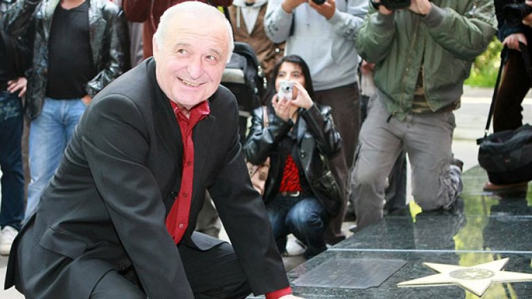 Грозно е, когато ветераните се плюят