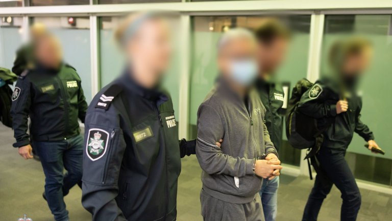 Неговият наркокартел "Компанията" е отговорен за вноса на 70% от наркотиците в южната страна