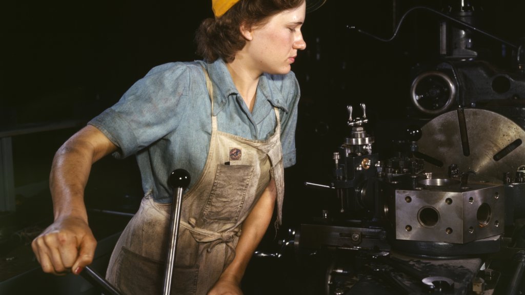 WomanFactory1940s
