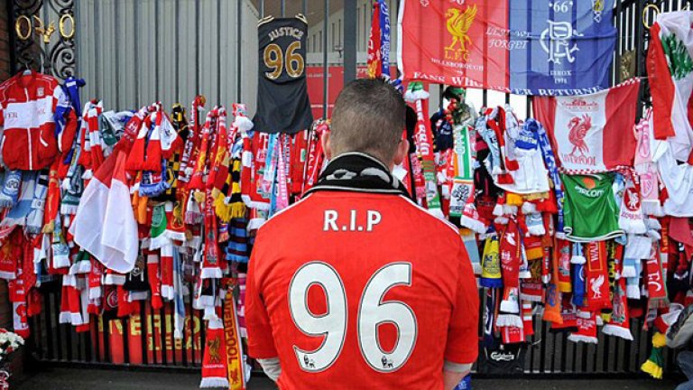 Футболната асоциация позволява полуфинален двубой да се играе на стадион „Хилзбъро“, въпреки че съоражението няма валиден лиценз за сигурност