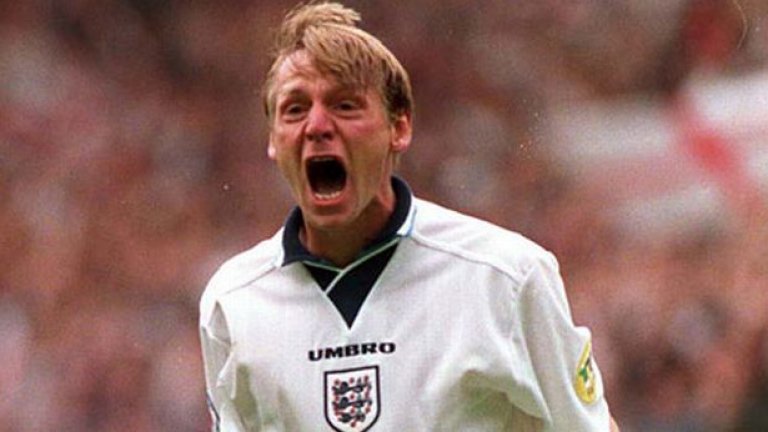 Безумната радост на защитника на четвъртфинала на Евро'96, когато прогони демоните си и вкара от дузпа на Испания - шест години, след като пропусна от бялата точка срещу Германия на Мондиал'90, което попречи на Англия да се класира за финал