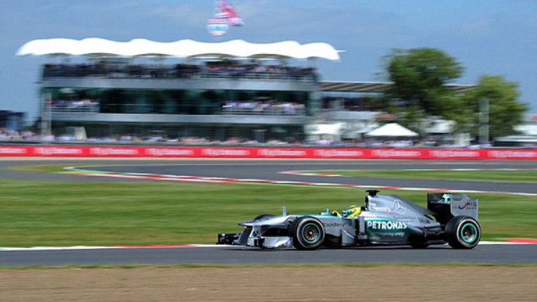 Розберг имаше късмет на "Силвърстоун".