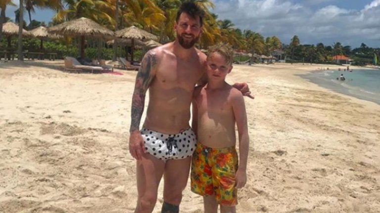 Макензи сбъдна мечтата си да се докосне до своя идол.