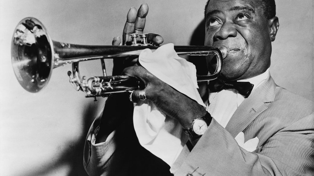 1280px-Louis_Armstrong_restored