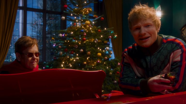 По-малко от два дни след появата си в YouTube, песента вече има над 5 милиона гледания