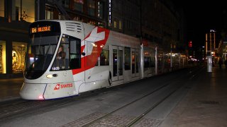 tram-3
