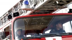 Петима пострадаха при пожар в Банско