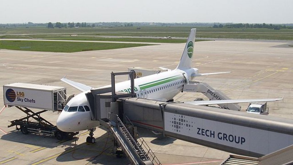 640px-Airbus_A319_Germania_D-ASTX