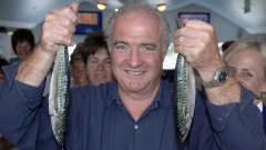 Рик Стайн учи скептичните британци как да ядат риба и морски дарове