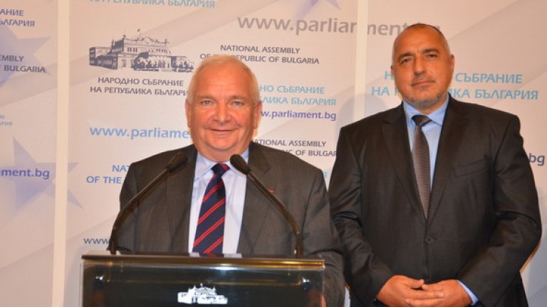 Председателят на Европейската народна партия Жозеф Дол поиска дясноцентристко правителство с премиер Бойко Борисов