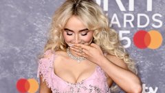 Сабрина Карпентър казва, че е в етап от живота си, в който не вярва в правилата